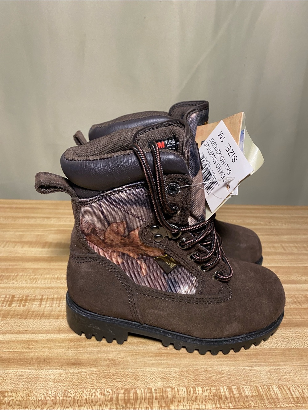 RedHead Cub Mossy Oak Waterproof Camo Outdoor Hunting Camping Boots   1M NWT
